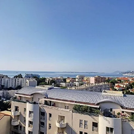 Beautiful Rooftop With Terrace And Sea View. Apartment *